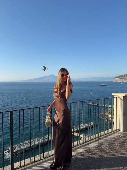 Gwyneth Gown, Espresso